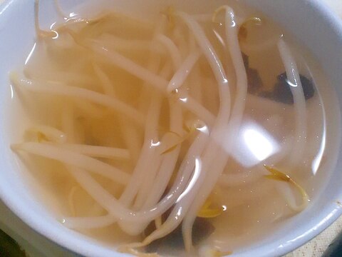 もやしとキクラゲの簡単中華スープ